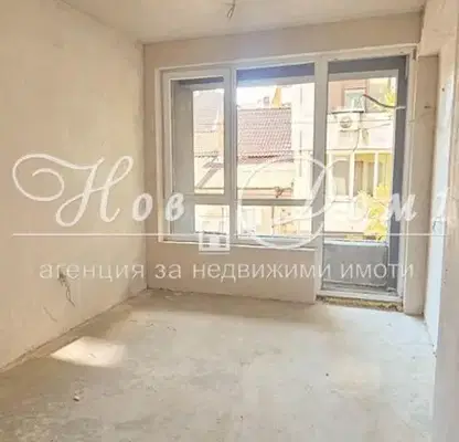 Снимка 5 — 2-стаен апартамент с южно изложение във Възраждане 1, Варна