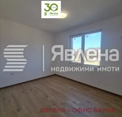 Снимка 5 — Двустаен апартамент във Варна, Възраждане 3
