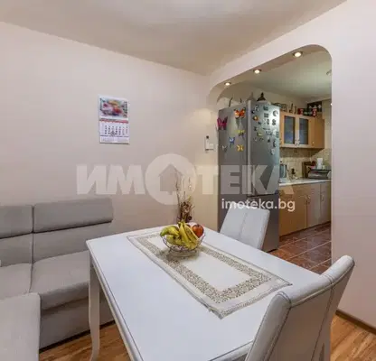 Photo 3 — Three-room apartment with three terraces in Grand Mall, Varna