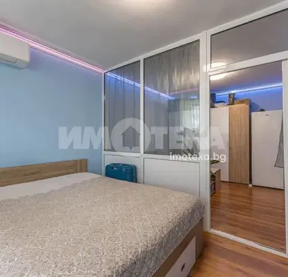 Photo 5 — Three-room apartment with three terraces in Grand Mall, Varna