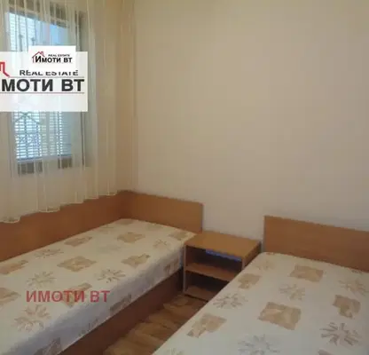 Снимка 4 — Тристаен апартамент във Велико Търново, Център