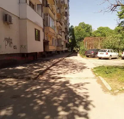Снимка 3 — Двустаен апартамент във Враца, Квартал 103