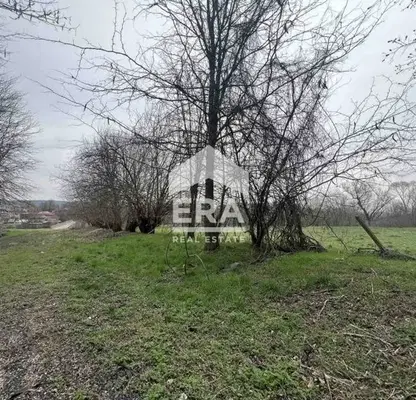 Снимка 4 — Парцел във Велико Търново, Дебелец