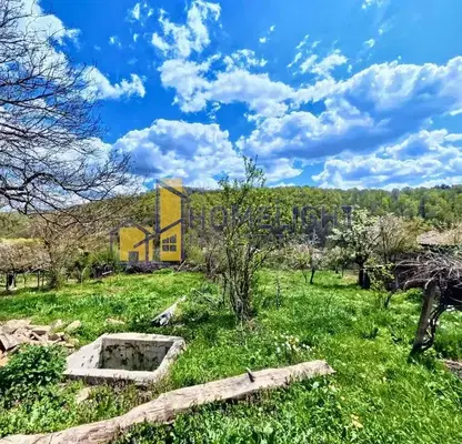 Photo 4 — Plot in Gabrovo, Belenci