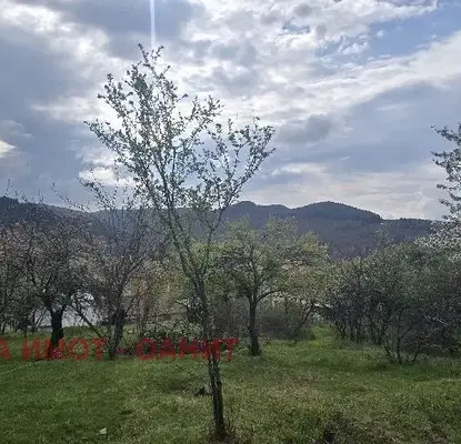 Photo 3 — Plot in област София, Momin Prohod