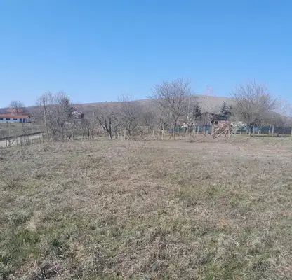 Снимка 4 — Парцел в Монтана, в.з. Запад