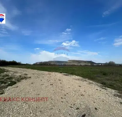 Photo 3 — Plot in Shumen, Promishlena Zona