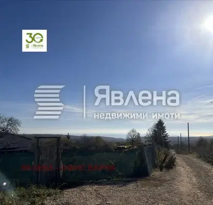 Снимка 2 — Парцел във Варна, м-т Боровец - юг