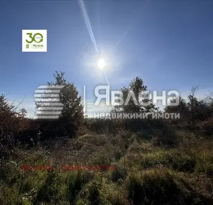 Снимка 3 — Парцел във Варна, м-т Боровец - юг