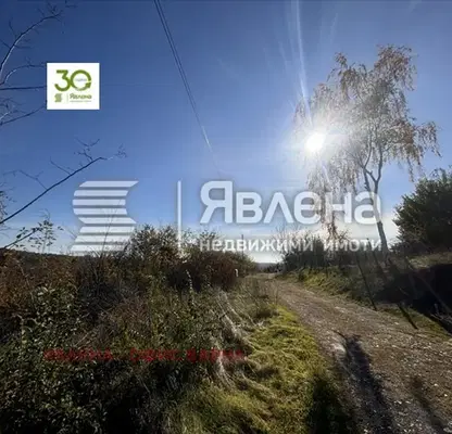 Снимка 3 — Парцел във Варна, м-т Боровец - юг