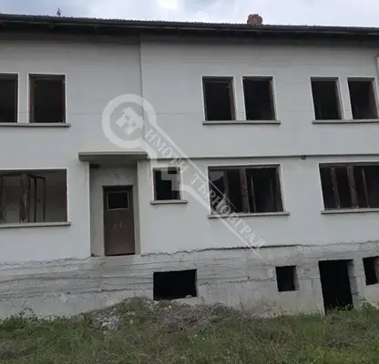 Photo 3 — Industrial Building in Oblast Veliko Tyrnovo, Elena