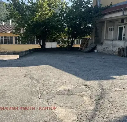 Photo 2 — Industrial Building in Oblast Pazardjik, Peshtera