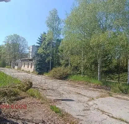Photo 3 — Industrial Building in област София, Pravec