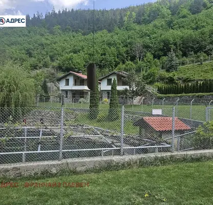 Снимка 5 — Промишлена сграда във Враца, с. Оселна