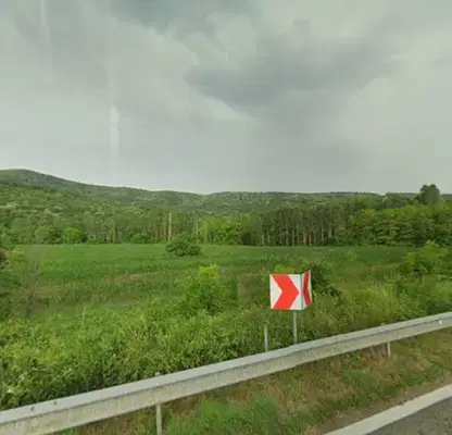 Photo 5 — Agricultural Land in Oblast Lovech, Leshnica