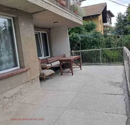 Снимка 3 — Етаж от къща в Банкя