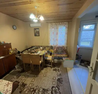 Photo 2 — Floor of House in Oblast Veliko Tyrnovo, Gorna Oryahovica