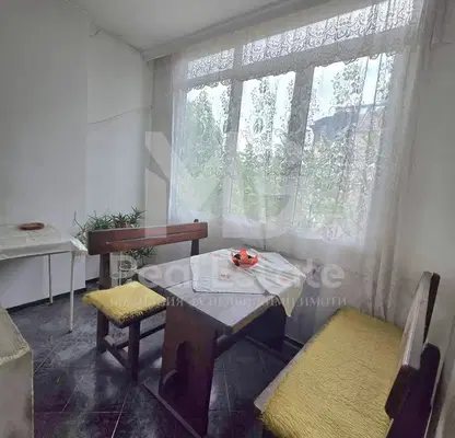 Photo 3 — Floor of House in Plovdiv, Kyuchuk Parij