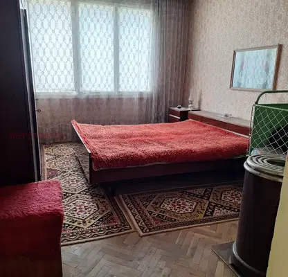 Снимка 5 — Самостоятелен етаж от къща с три тераси в Провадия
