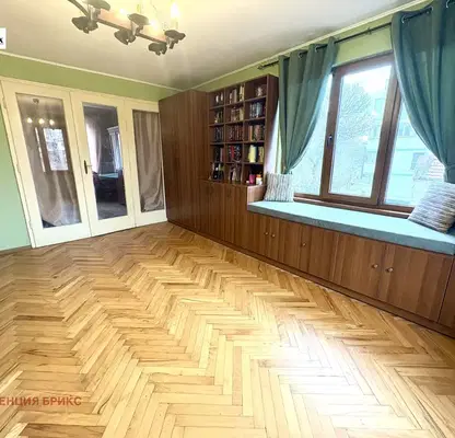 Снимка 4 — Етаж от къща в Русе, Хъшове