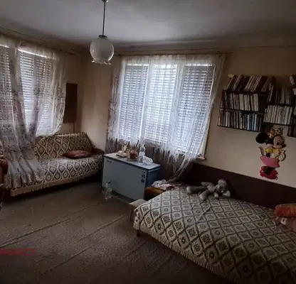 Photo 5 — Floor of House in Oblast Plovdiv, Sopot