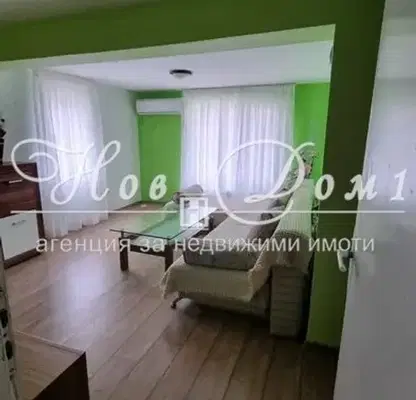 Снимка 3 — Етаж от къща във Варна, Галата