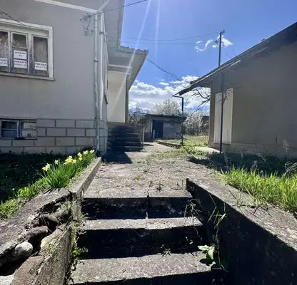 Photo 4 — House in Lovech, Aprilci