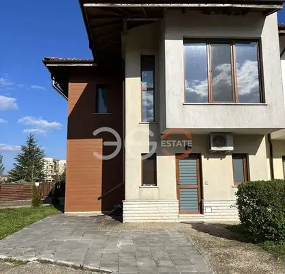 Photo 2 — House in Oblast Dobrich, Balchik