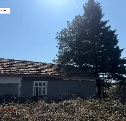 Снимка 4 — Къща в Русе, Борово