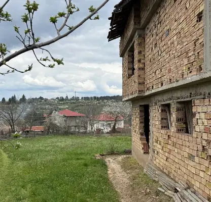 Снимка 4 — Къща в Русе, Борово