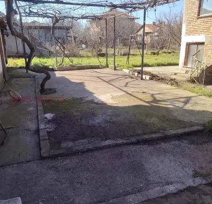 Photo 2 — House in Burgas, Dolno Ezerovo