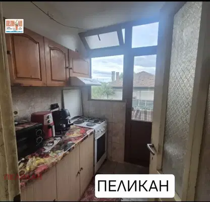 Photo 4 — Two-storey house with garage in Debelets, Veliko Tarnovo region