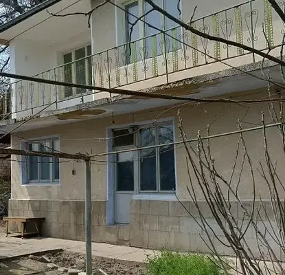 Снимка 2 — Къща във Варна, Дългопол