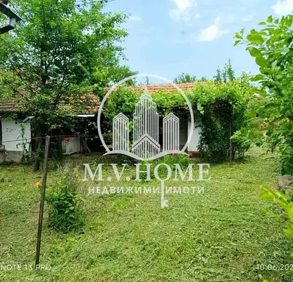 Photo 2 — House in област София, Godech