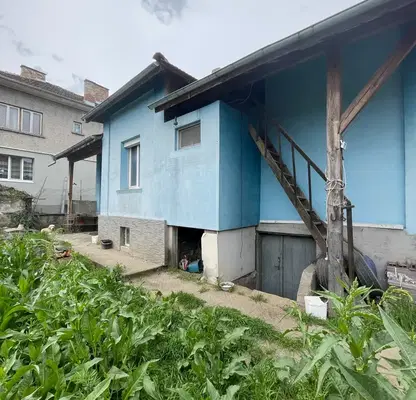 Photo 2 — House in Oblast Veliko Tyrnovo, Gorna Oryahovica