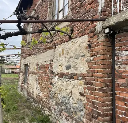 Снимка 3 — Къща в Благоевград, Петрич