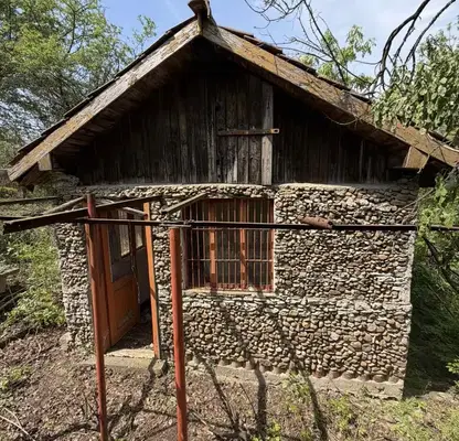 Снимка 4 — Къща в Плевен, м-т Стражата