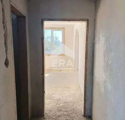 Photo 4 — House in Shumen, Pliska