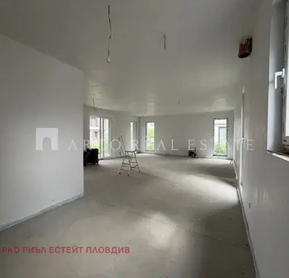 Photo 4 — House in Plovdiv, Belomorski