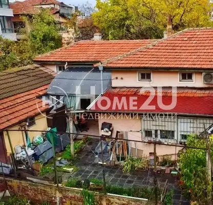 Photo 2 — House in Plovdiv, Centyr