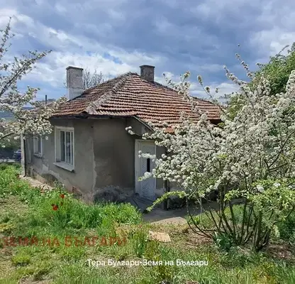 Снимка 2 — Къща в Перник, Радомир