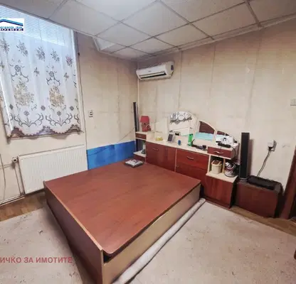 Photo 5 — House in Ruse, Centyr