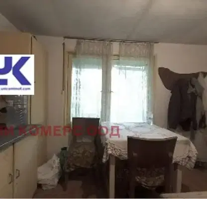 Photo 2 — House in област София, Batuliya