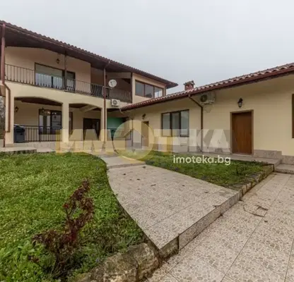 Photo 2 — House in Oblast Varna, Bolyarci