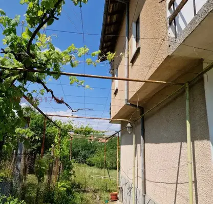 Снимка 3 — Къща в Пазарджик, с. Дюлево