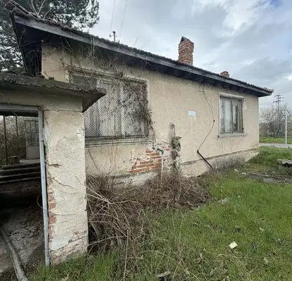 Снимка 5 — Къща в Пловдив, с. Искра