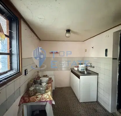 Photo 4 — Two-storey house with large yard in Ivancha village, Veliko Tarnovo region