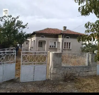Photo 2 — House in Oblast Dobrich, Kardam