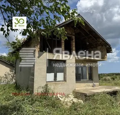 Снимка 2 — Къща във Варна, с. Климентово