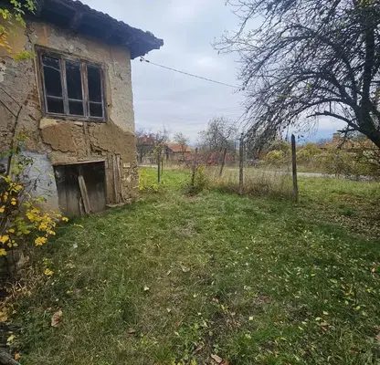Снимка 4 — Къща в Перник, с. Кондофрей